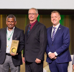 New Anthoney’s Group recognized for its sustainability at USSEC’s Soy Connext global summit