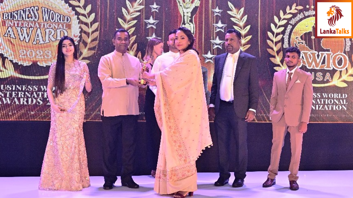 Founder of DM Interior Studio Dilushi Mendis honoured with Entrepreneur Award at International Women's Achievers Awards