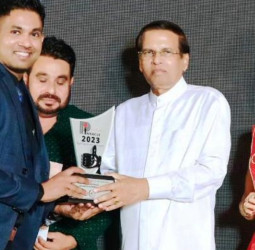 Lavanya.lk awarded at Pinnacle Sri Lanka Awards as Best Online Store