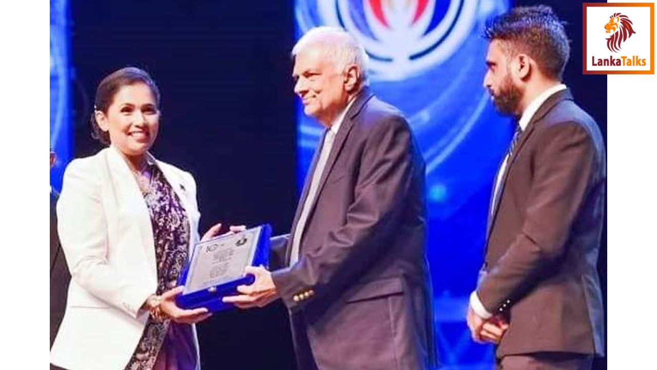 Dr. Hayeshika Fernando honoured at Business World International Awards and 10th APLA Conference