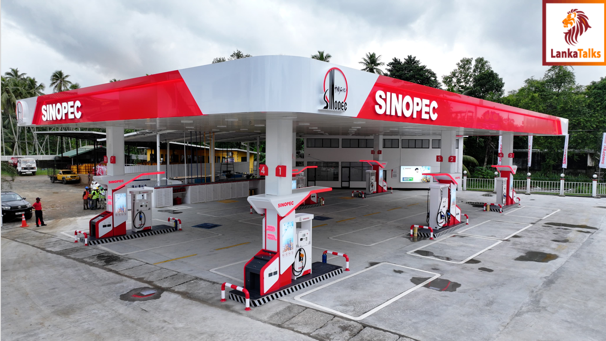 Sinopec Unveiled its First Renovated Filling Station with a New Image & New Facilities