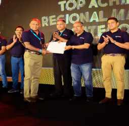 Sri Lanka Insurance Corporation General Limited hosts General Insurance Summit 2023 celebrating excellence