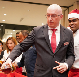 NH Collection Colombo Kicks Off the Festive Season with the Traditional Cake Mixing Event