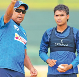 Dunith is an asset to the team, says spin coach Piyal