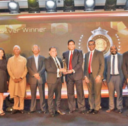 DFCC Bank clinches Gold at BestWeb.LK conducted by LK Domain Registry