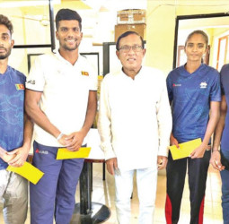 Relay Medal winners receive cash awards