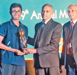 SLT-MOBITEL runner-up at Mercantile Athletics