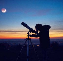 A Unique Opportunity to observe the Planetary Parade