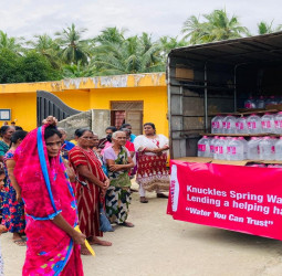 Knuckles Water and Sri Lanka Red Cross Partner for Rapid Flood Relief Efforts
