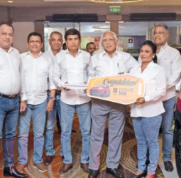 Janashakthi Life’s ‘Drive Me’ campaign rewards top sales performers