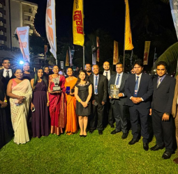 People’s Pinnacle award Flora Tissues “Best Hygienic Disposables Brand of the Year 2024”