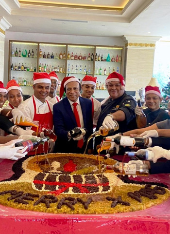 The Grand Kandyan hosts its annual traditional cake mixing