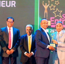 Manjula Ariyakumara of Three Sinha Industries wins Gold at Sri Lankan Entrepreneur of the Year Awards