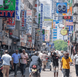 LIFE INSURANCE SECTOR SHOWS STRONG GROWTH